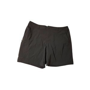 Under Armour, men’s athletic loose fit shorts size 42